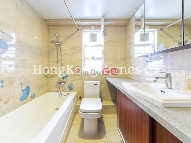 Property Search Hong Kong | OneDay | Residential | Rental Listings | 3 Bedroom Family Unit for Rent at Provident Centre