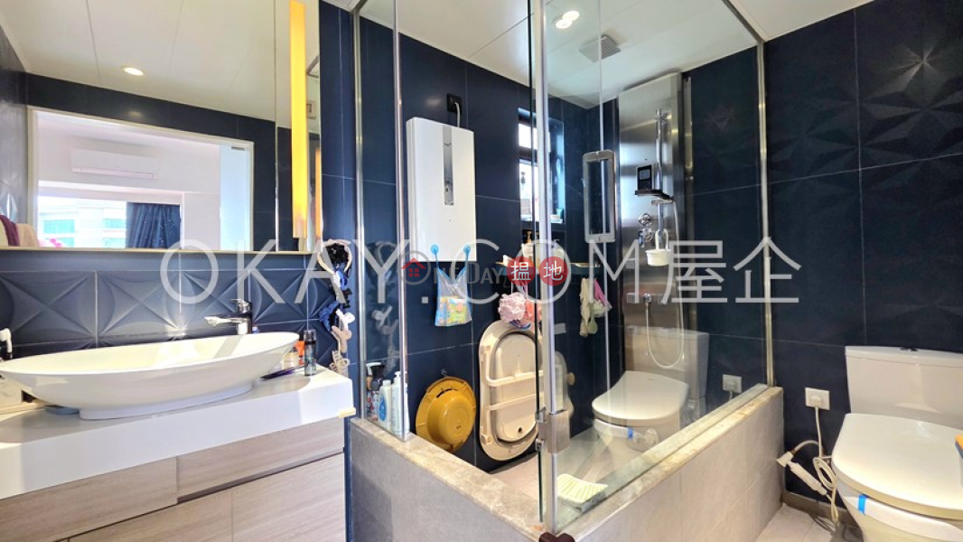 香港搵樓|租樓|二手盤|買樓| 搵地 | 住宅|出租樓盤|2房2廁,實用率高,極高層,連車位駿豪閣出租單位