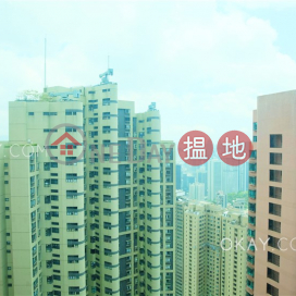 Lovely 2 bedroom on high floor with harbour views | Rental | Hillsborough Court 曉峰閣 _0