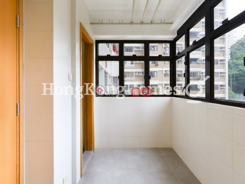 Property Search Hong Kong | OneDay | Residential, Rental Listings | 3 Bedroom Family Unit for Rent at Cornell Court