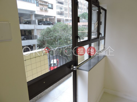 Unique 2 bedroom with balcony | For Sale, Mountain View Court 峰景大廈 | Western District (OKAY-S68767)_0