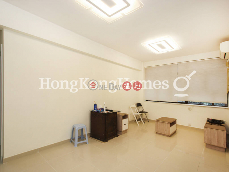 3 Bedroom Family Unit at 13 Seymour Road | For Sale | 13 Seymour Road 西摩道13號 Sales Listings
