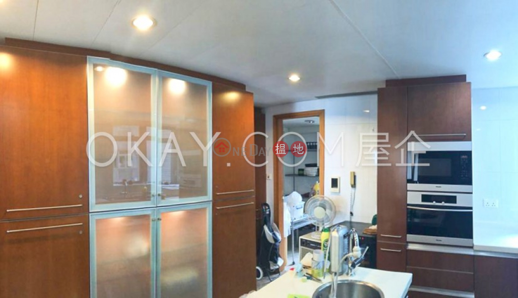Gorgeous 2 bedroom on high floor with balcony & parking | For Sale | Phase 4 Bel-Air On The Peak Residence Bel-Air 貝沙灣4期 Sales Listings