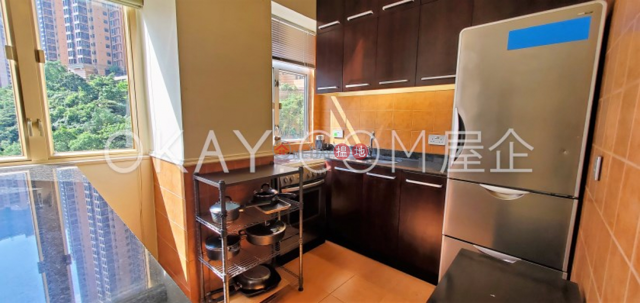 H & S Building, Middle Residential | Rental Listings HK$ 27,000/ month