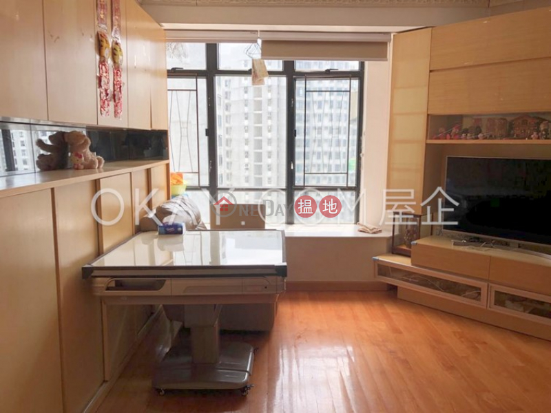 Unique 3 bedroom on high floor | For Sale | Kornhill 康怡花園 Sales Listings