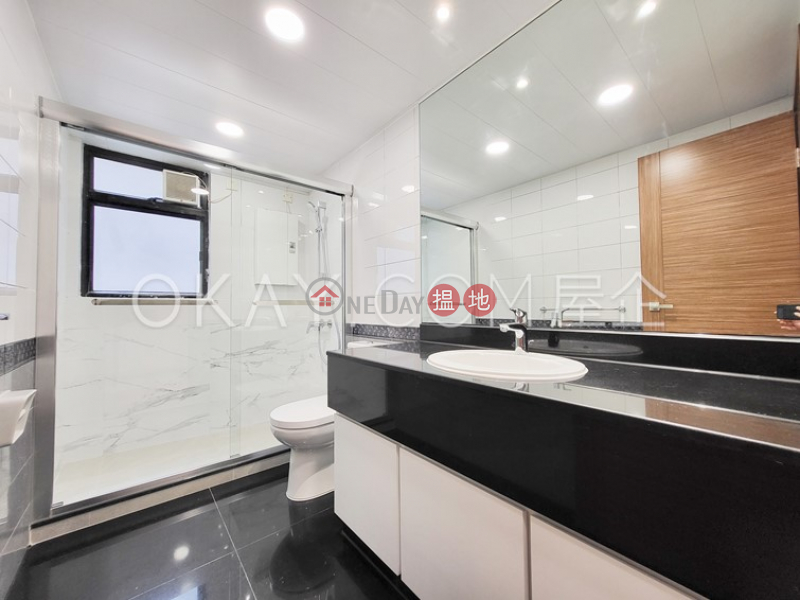 HK$ 59,000/ month, The Grand Panorama, Western District | Lovely 3 bedroom with balcony | Rental