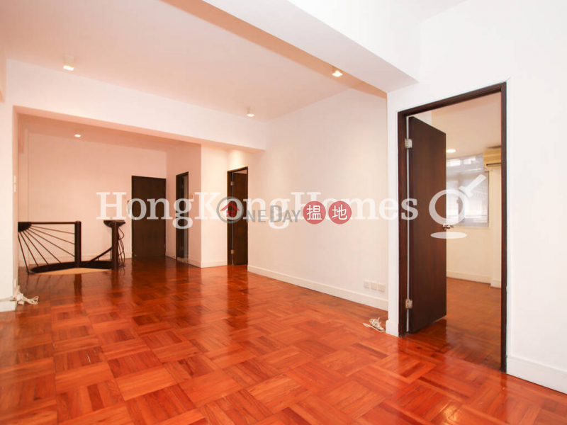 3 Bedroom Family Unit for Rent at Peacock Mansion 3-3A Castle Road | Western District | Hong Kong, Rental, HK$ 62,000/ month