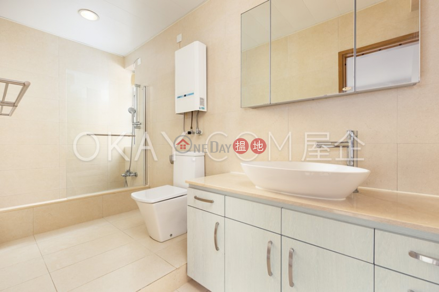 HK$ 95,000/ month Marina Cove | Sai Kung, Unique house with sea views, rooftop & terrace | Rental