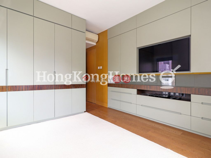 HK$ 23M | Centre Point | Central District 2 Bedroom Unit at Centre Point | For Sale