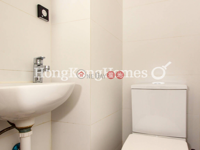 Property Search Hong Kong | OneDay | Residential, Sales Listings, 1 Bed Unit at Kin Wah Building | For Sale