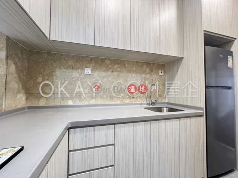 HK$ 50,000/ month Se-Wan Mansion, Wan Chai District, Charming 4 bedroom with balcony & parking | Rental