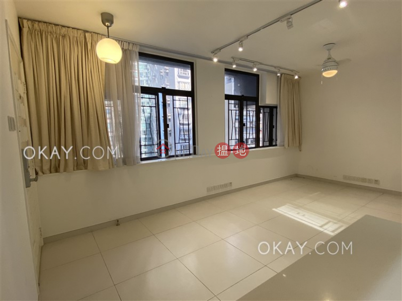 Property Search Hong Kong | OneDay | Residential | Sales Listings | Luxurious 1 bedroom in Mid-levels West | For Sale