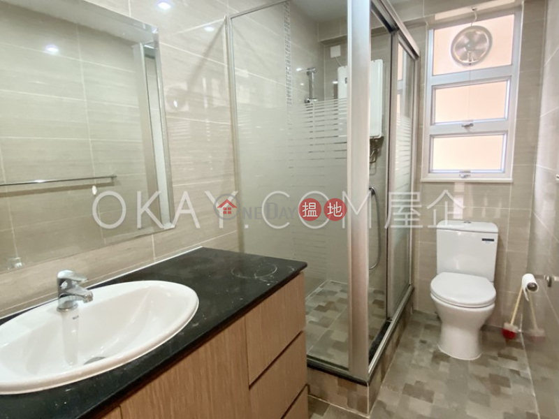 HK$ 49,000/ month Block 45-48 Baguio Villa, Western District, Efficient 3 bedroom with sea views, balcony | Rental