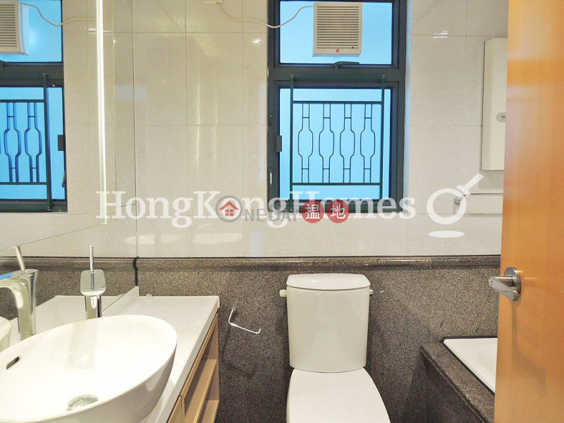 HK$ 50,000/ month | 80 Robinson Road Western District | 3 Bedroom Family Unit for Rent at 80 Robinson Road