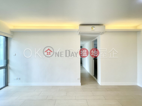 Charming 2 bedroom on high floor with balcony | Rental | Po Wah Court 寶華閣 _0