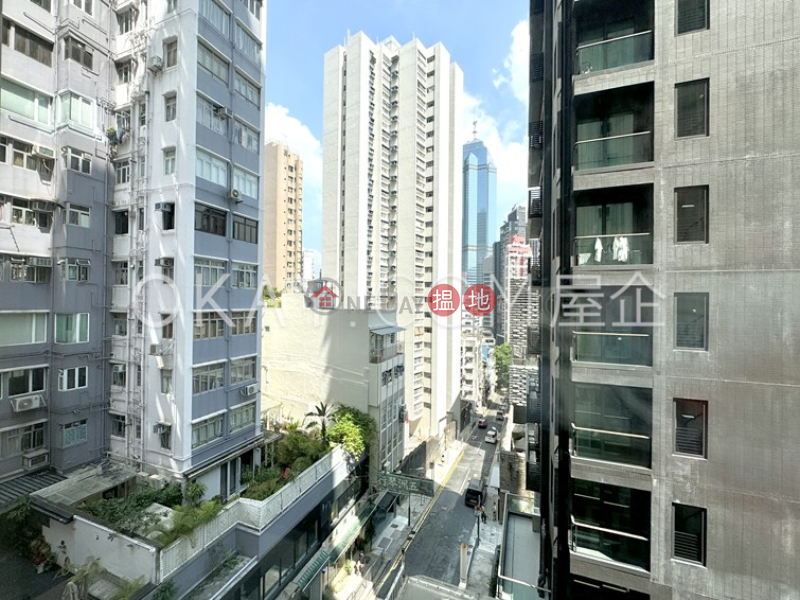 HK$ 9.5M Tim Po Court Central District | Rare 1 bedroom in Mid-levels West | For Sale