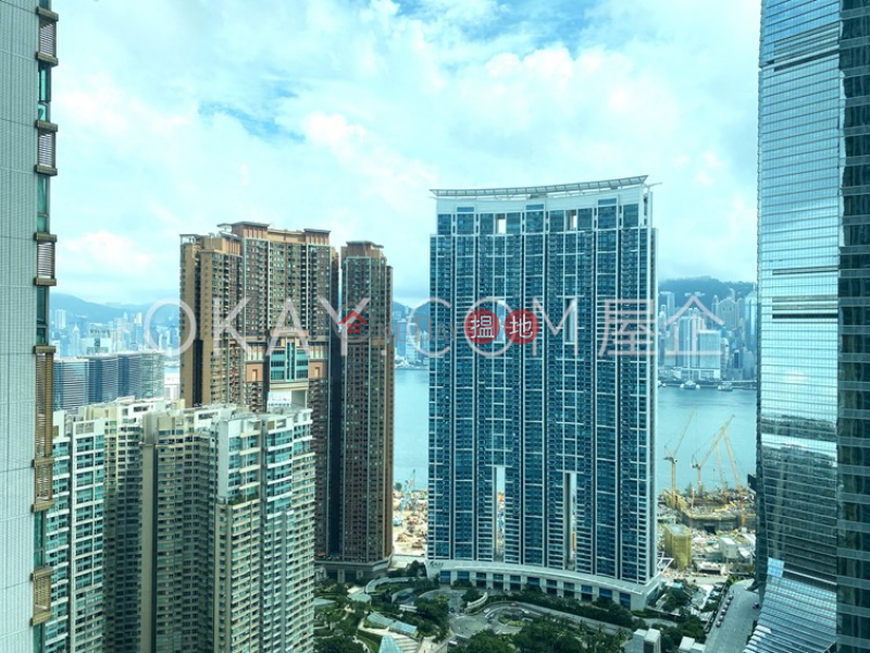 香港搵樓|租樓|二手盤|買樓| 搵地 | 住宅-出售樓盤3房2廁,極高層,星級會所,露台擎天半島2期1座出售單位