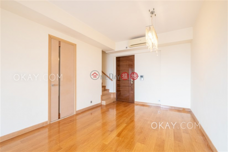 Property Search Hong Kong | OneDay | Residential, Rental Listings | Gorgeous 3 bedroom with balcony & parking | Rental