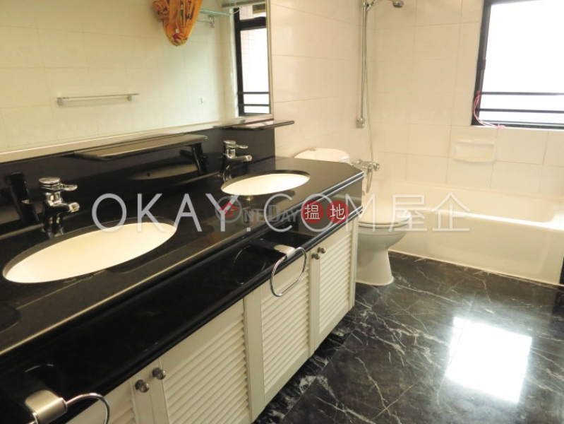 HK$ 180,000/ month, Dynasty Court | Central District, Luxurious 4 bedroom on high floor with parking | Rental