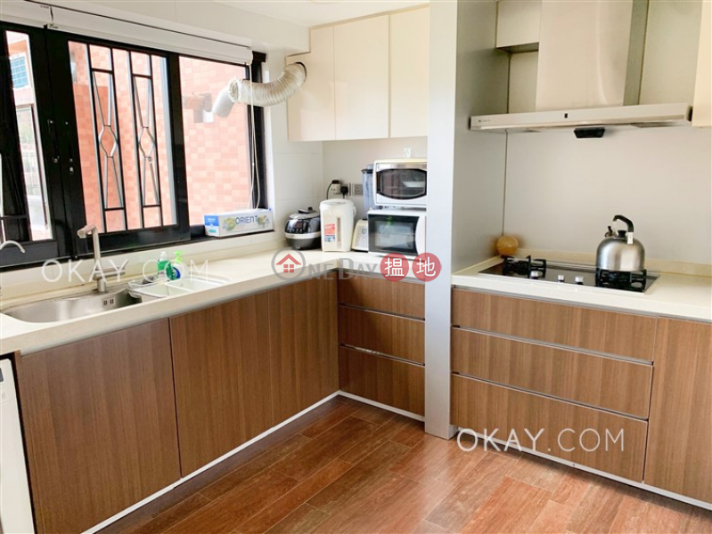 HK$ 63,000/ month, The Broadville, Wan Chai District, Gorgeous 3 bedroom on high floor with racecourse views | Rental