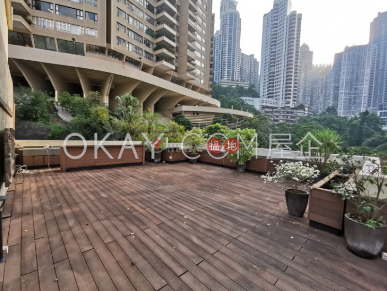 Property Search Hong Kong | OneDay | Residential, Rental Listings, Efficient 2 bed on high floor with rooftop & terrace | Rental