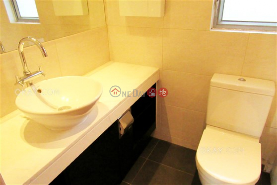 Luxurious 3 bedroom with balcony | Rental | NO. 118 Tung Lo Wan Road 銅鑼灣道118號 Rental Listings