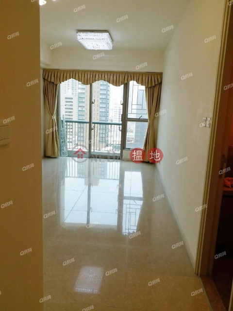 Yuccie Square | 3 bedroom Mid Floor Flat for Rent | Yuccie Square 世宙 _0