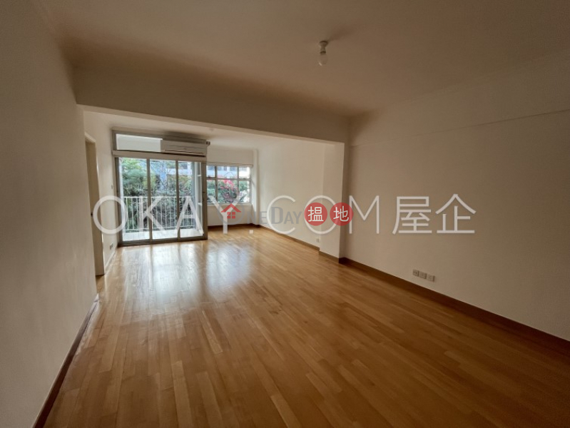 Tasteful 3 bedroom with balcony | Rental, Happy Mansion 樂苑大廈 Rental Listings | Wan Chai District (OKAY-R287025)