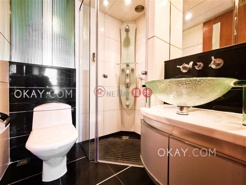 Property Search Hong Kong | OneDay | Residential | Rental Listings, Popular 3 bedroom in Kowloon Station | Rental