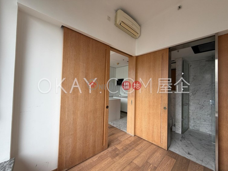 Nicely kept 1 bedroom with sea views & balcony | Rental, 212 Gloucester Road | Wan Chai District Hong Kong, Rental | HK$ 32,000/ month
