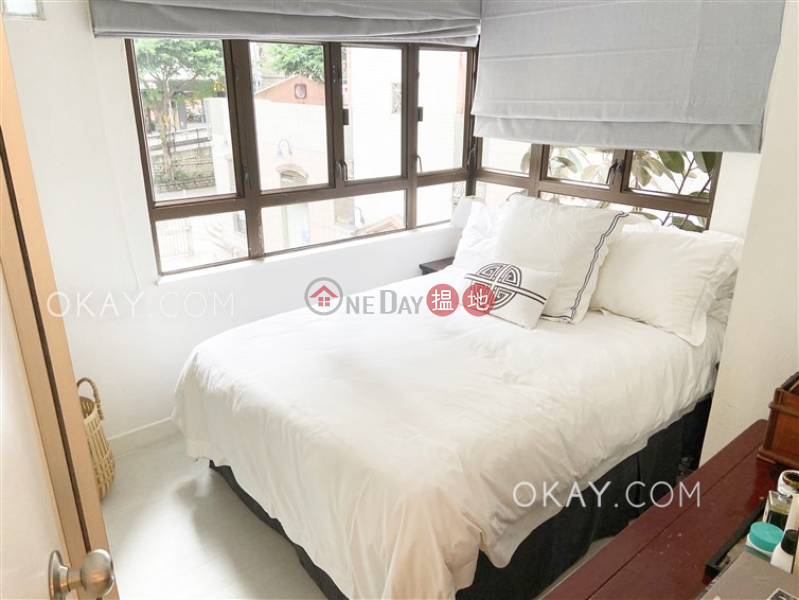 HK$ 13.5M Corona Tower | Central District | Popular 2 bedroom in Mid-levels West | For Sale