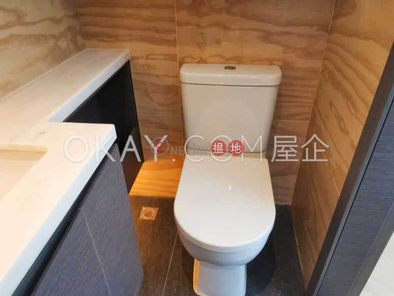 Charming high floor with balcony | For Sale | 1 Sai Yuen Lane | Western District Hong Kong, Sales HK$ 8M