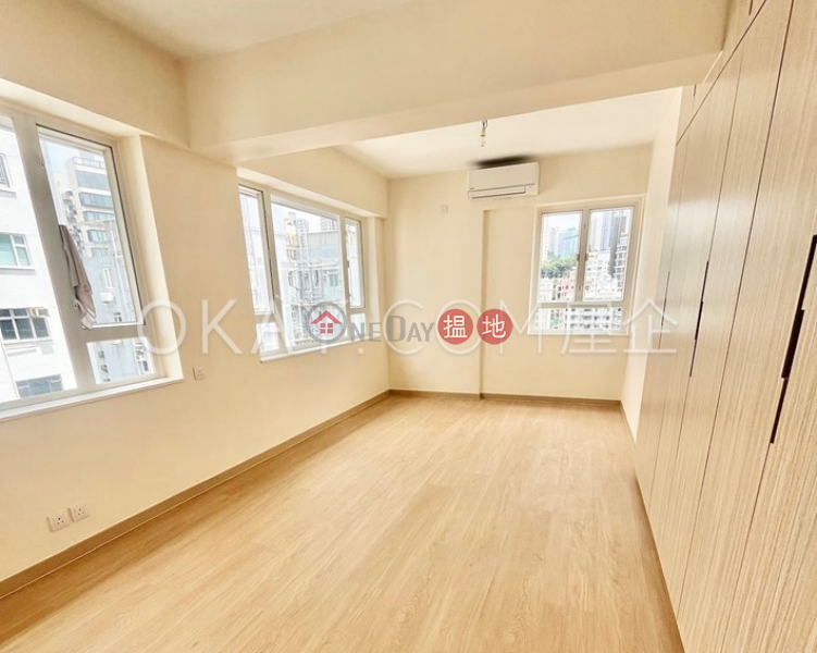 HK$ 60,000/ month, Winfield Gardens Wan Chai District | Rare 3 bedroom with parking | Rental