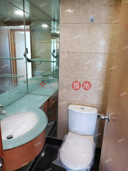 Tower 7 Island Resort | 3 bedroom Mid Floor Flat for Rent 28 Siu Sai Wan Road | Chai Wan District, Hong Kong | Rental | HK$ 34,000/ month