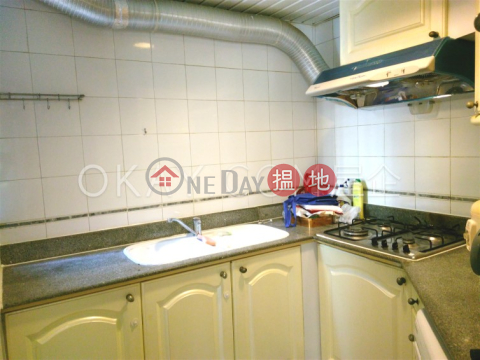 Tasteful 3 bedroom in Mid-levels West | Rental | Scholastic Garden 俊傑花園 _0