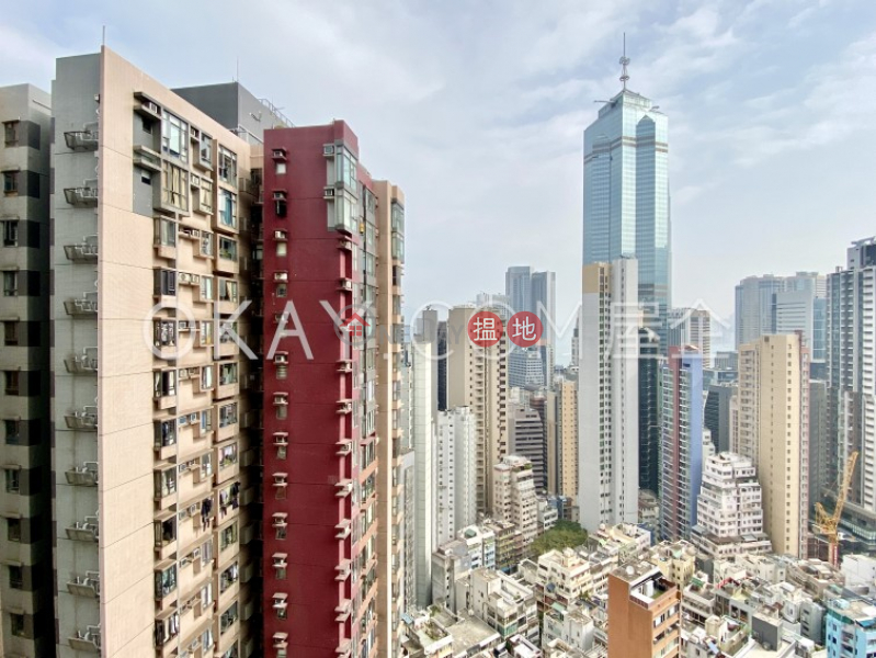 Stylish 3 bedroom with balcony | Rental, Centrestage 聚賢居 Rental Listings | Central District (OKAY-R564)