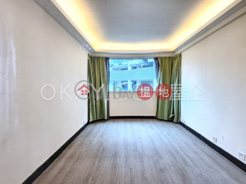 Gorgeous 3 bedroom with racecourse views & parking | For Sale | Gallant Place 嘉逸居 _0