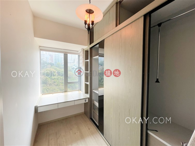 HK$ 15.8M | Phase 4 Bel-Air On The Peak Residence Bel-Air | Southern District, Tasteful 2 bedroom with balcony | For Sale