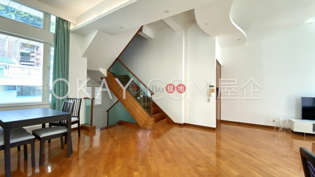 Lovely 4 bedroom on high floor with rooftop | Rental | Riverain Valley 御駿居 Rental Listings