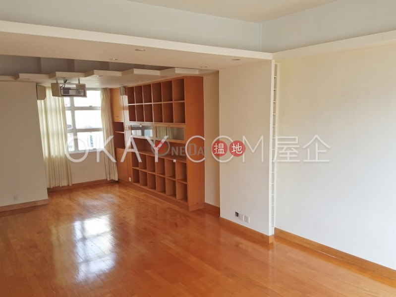 Unique 2 bedroom on high floor with rooftop & parking | Rental | Full View Court 富威閣 Rental Listings