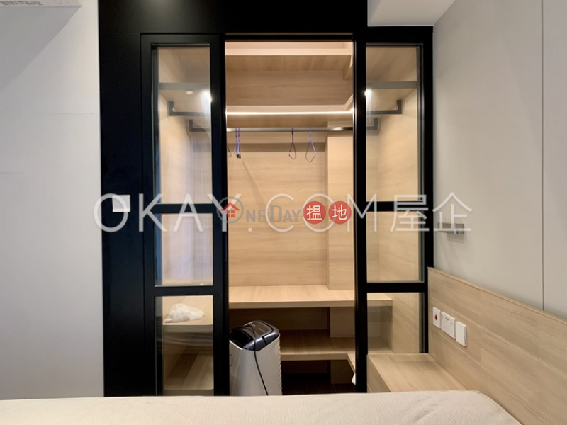 Cozy 1 bedroom with rooftop & balcony | Rental | 34-36 Gage Street 結志街34-36號 Rental Listings