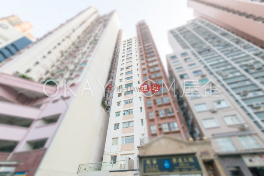 Gorgeous 2 bedroom in Mid-levels West | For Sale, 52 Bonham Road | Western District Hong Kong, Sales | HK$ 10.8M