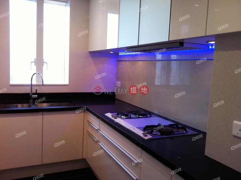 HK$ 50,000/ month, The Masterpiece | Yau Tsim Mong, The Masterpiece | 2 bedroom Mid Floor Flat for Rent