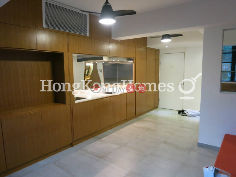 Studio Unit for Rent at 236 Hollywood 236 Hollywood Road | Western District | Hong Kong Rental HK$ 20,000/ month
