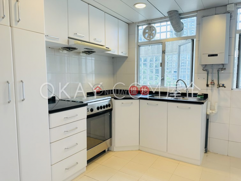 Efficient 2 bedroom on high floor with balcony | For Sale | 41 Conduit Road | Western District, Hong Kong | Sales | HK$ 26M
