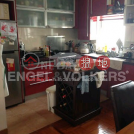 2 Bedroom Flat for Sale in Central Mid Levels | Caineway Mansion 堅威大廈 _0