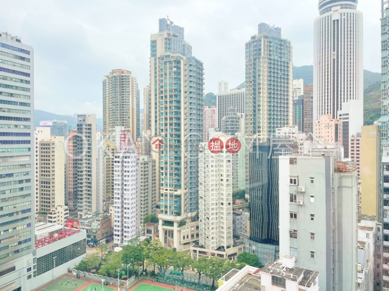 Charming 1 bedroom on high floor with rooftop | For Sale | Hay Wah Building BlockA 熙華大廈 A座 Sales Listings