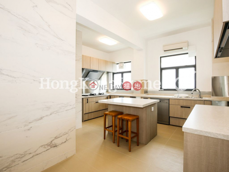HK$ 125,000/ month, Eredine, Central District, 3 Bedroom Family Unit for Rent at Eredine