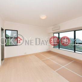 Stylish 3 bedroom on high floor with balcony & parking | Rental | Grand Garden 華景園 _0