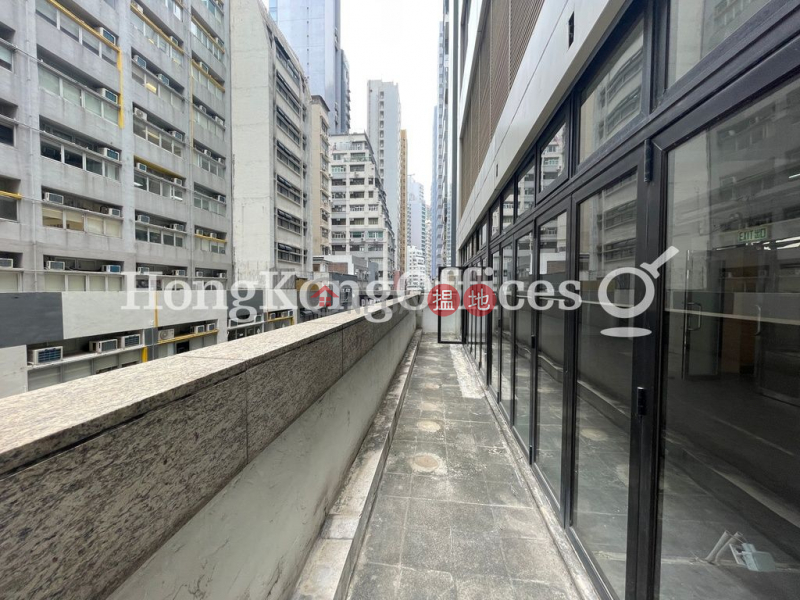 HK$ 42,075/ month Cs Tower | Western District Office Unit for Rent at Cs Tower